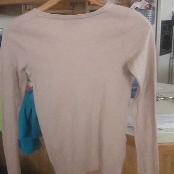 Sweaters - Picture 2 of 4